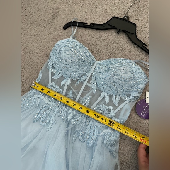 Dress Stunning baby blue maxi prom wedding formal dress size 7 - Picture 2 of 10